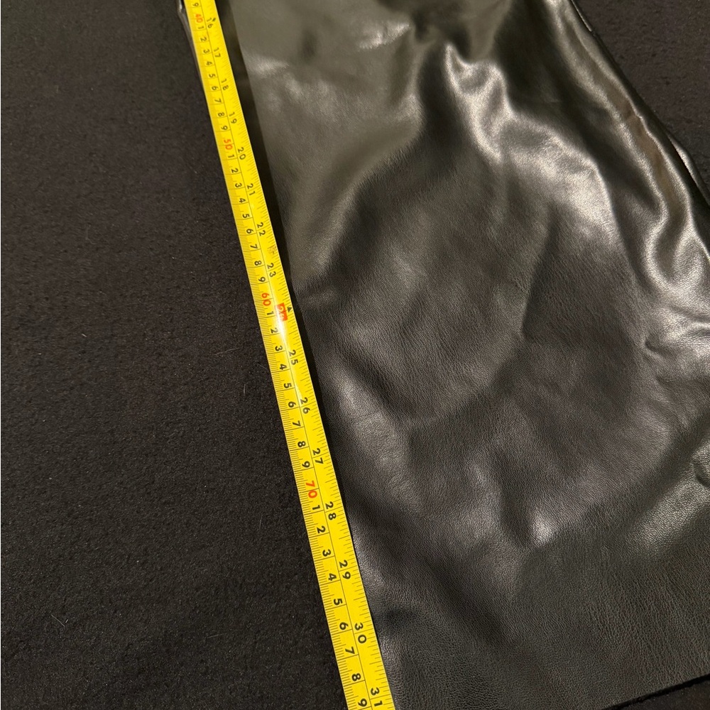 Guess Women's Jet Black Faux Leather  Vixen Pants Size XS NWT‎ - Picture 8 of 10